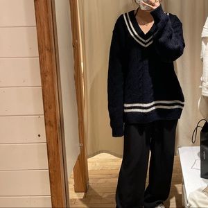 Brandy Melville sweater